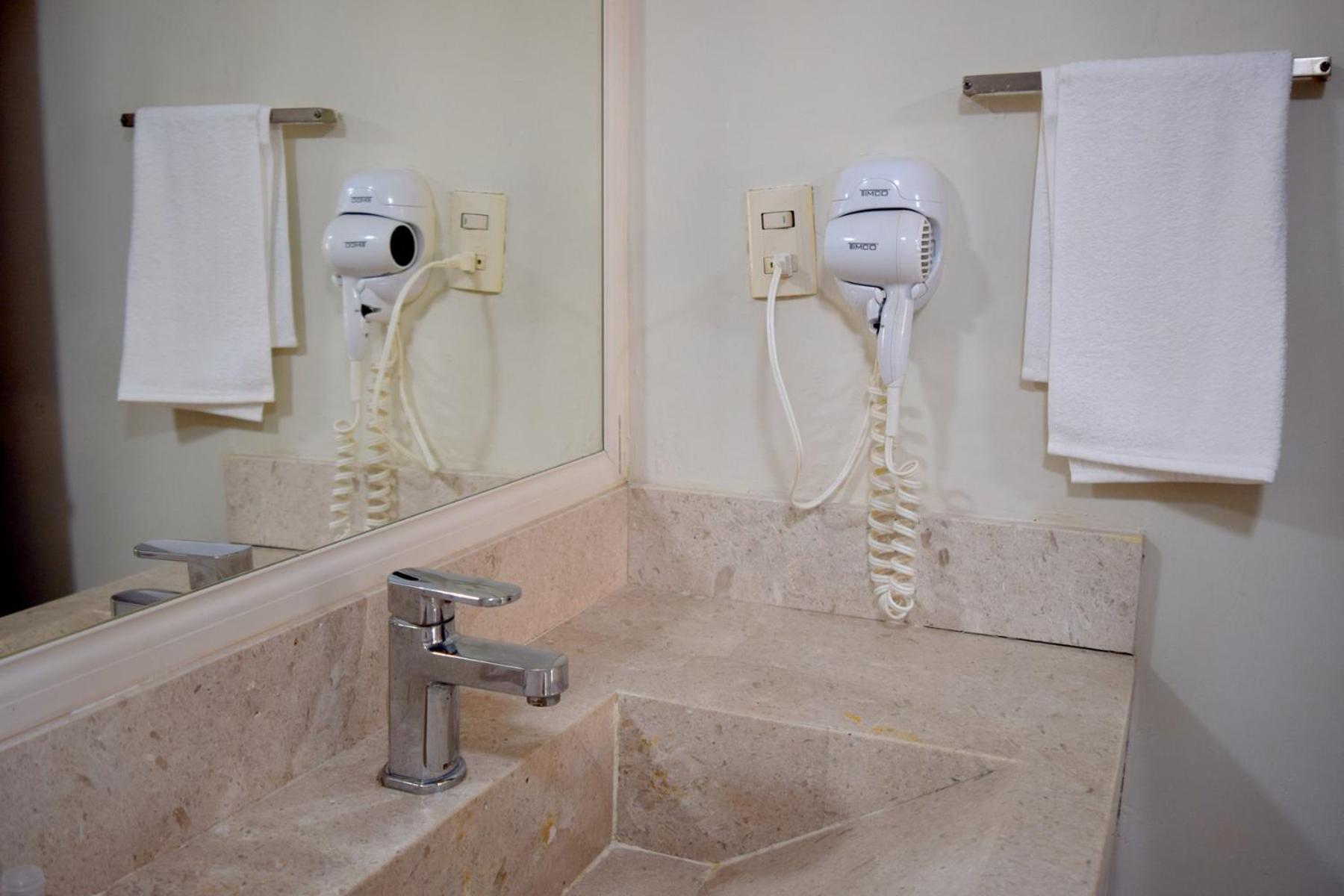 Hotel San Ignacio Inn 토레온 외부 사진